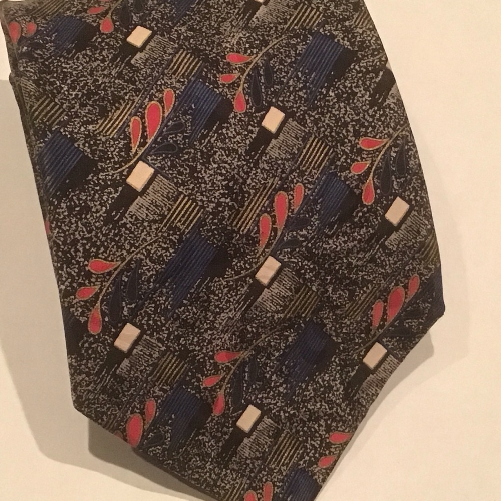 VTG Brioni Neck Tie 100% Woven Silk Hand Made In‎ Italy Red Blue Floral 61” 4” - Picture 2 of 5